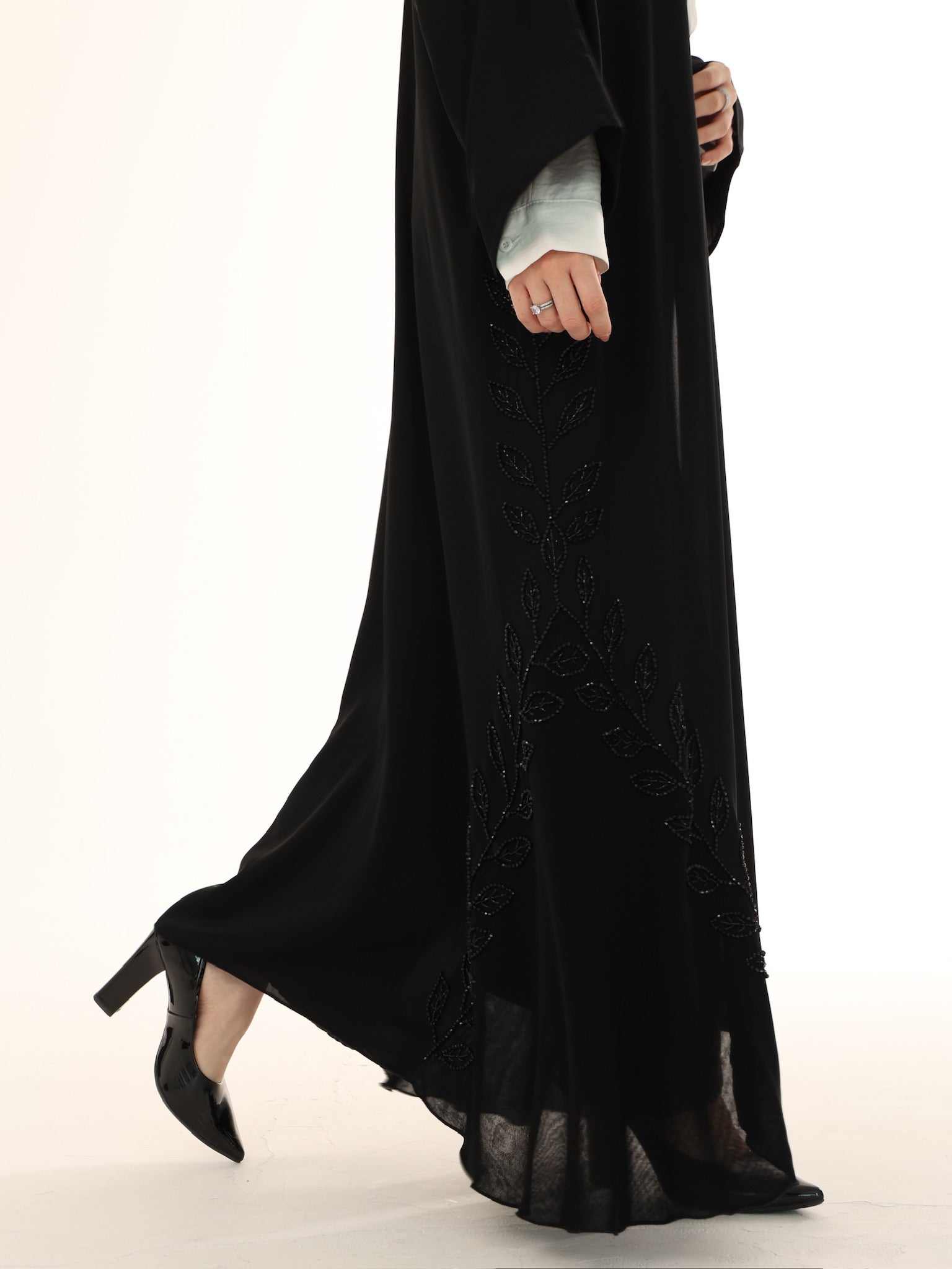 Layla Abaya