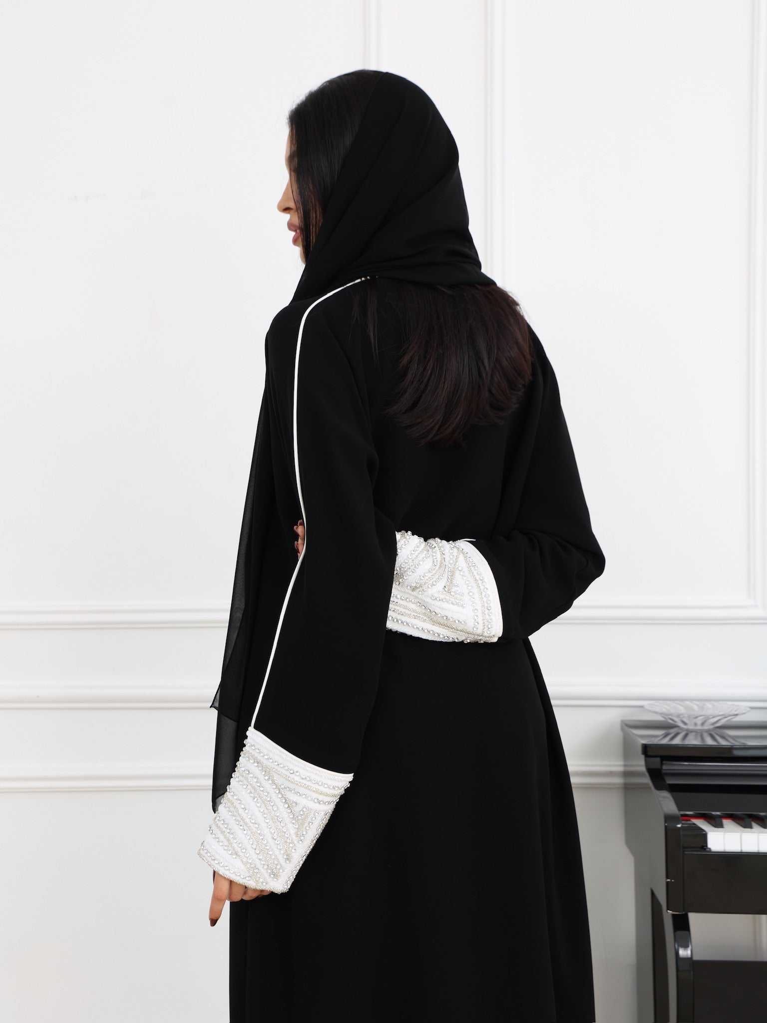 Qamariyyah Abaya