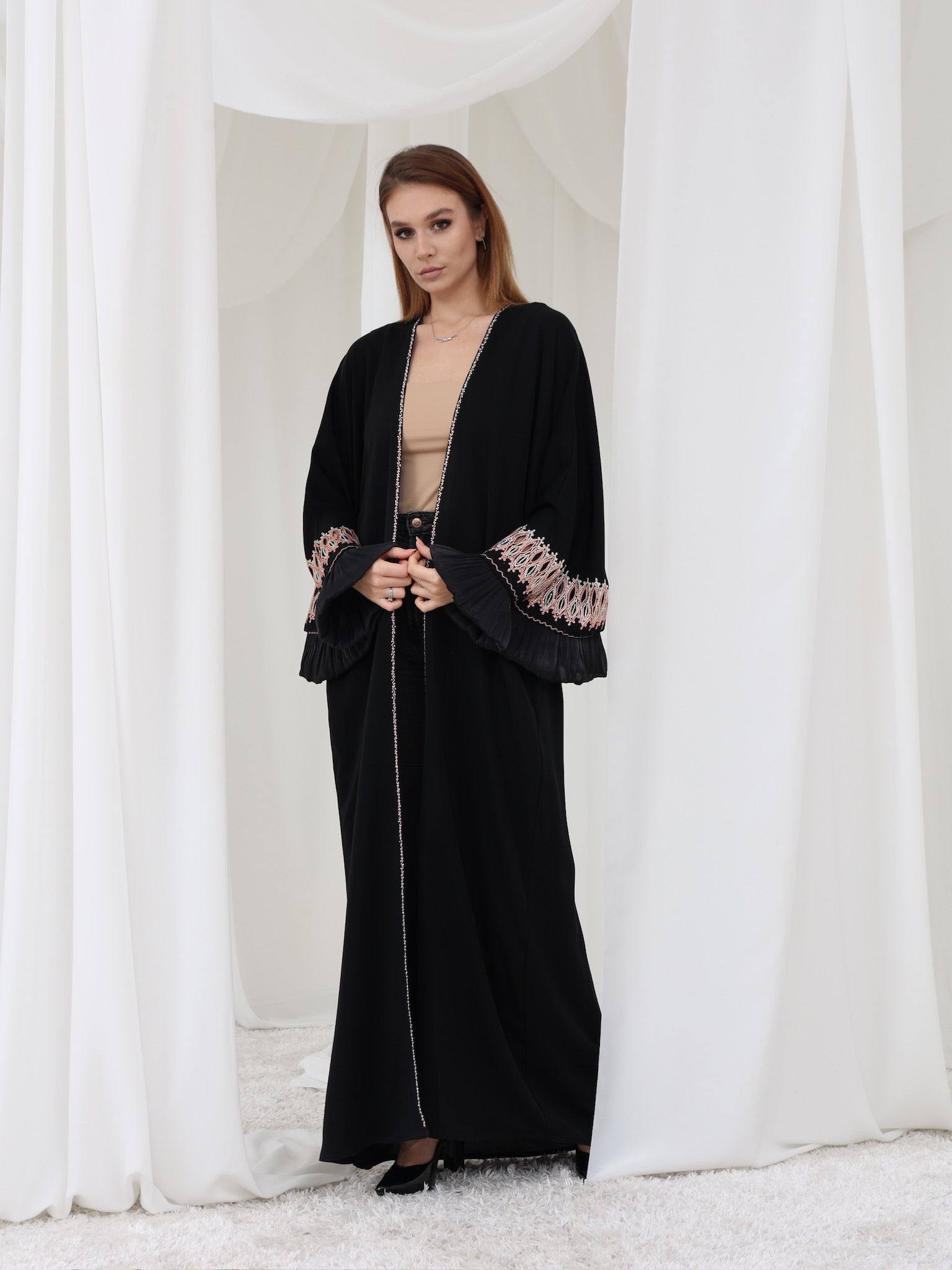 Roseate Abaya