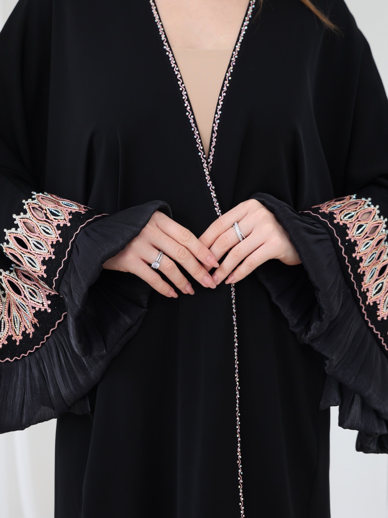 Roseate Abaya