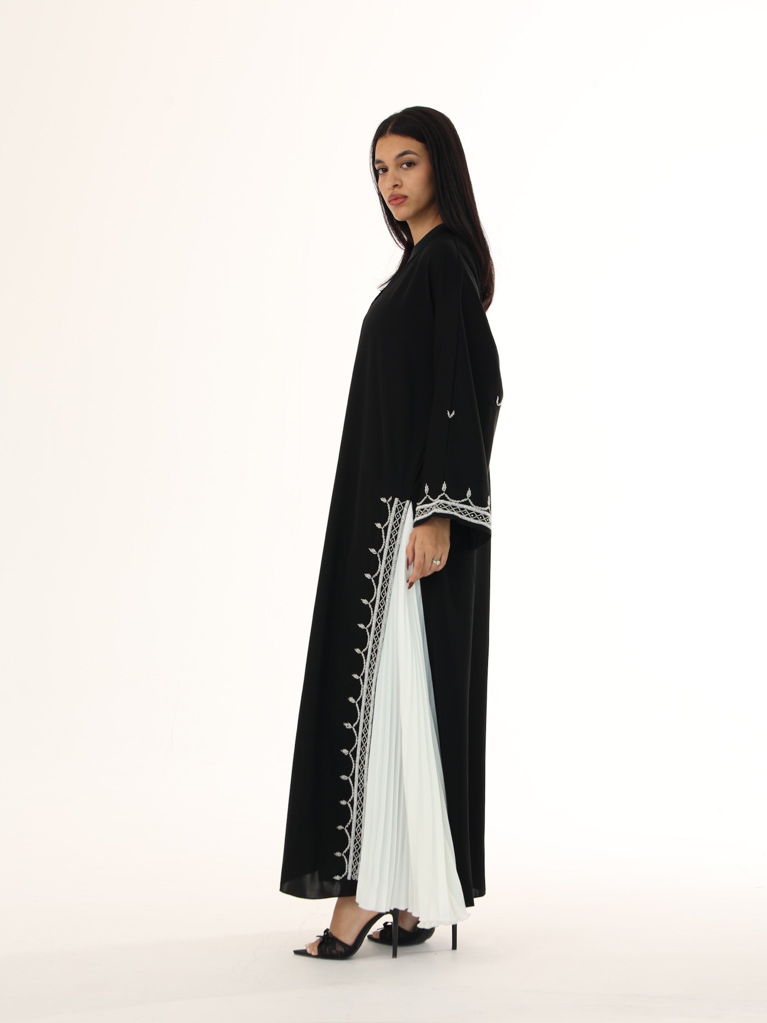Diqqat Abaya