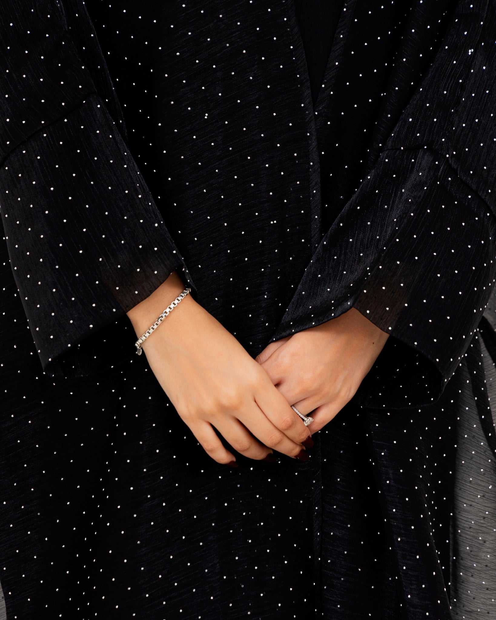 Lamsat Noor Abaya