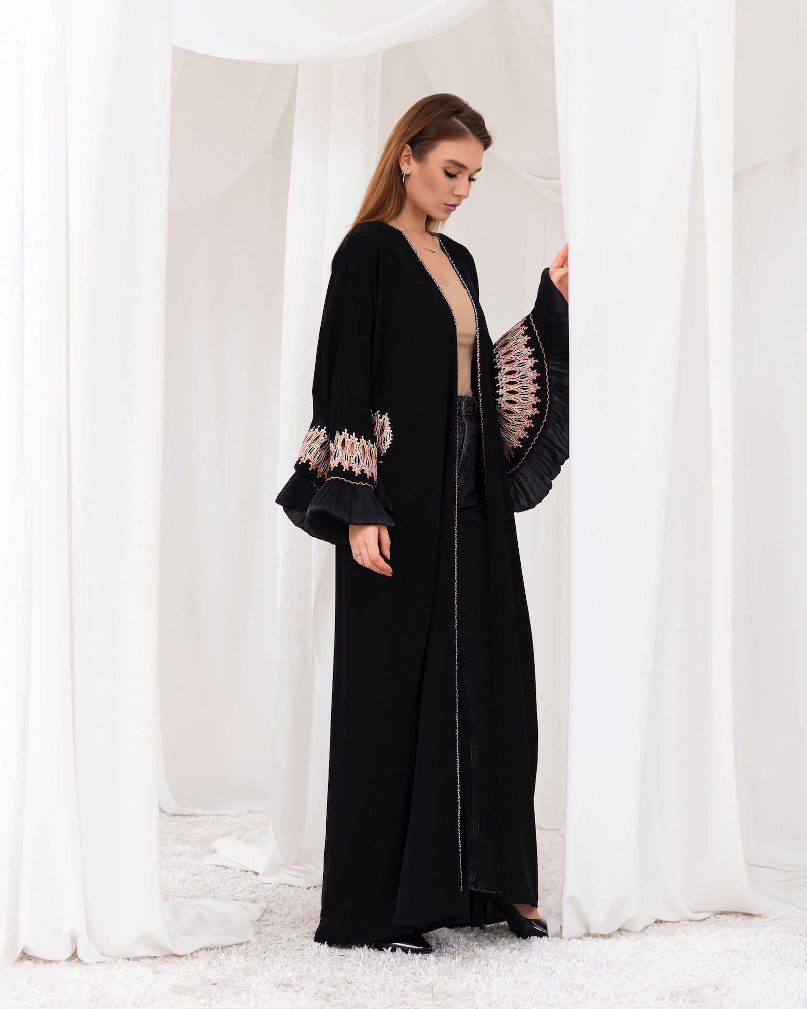 Roseate Abaya