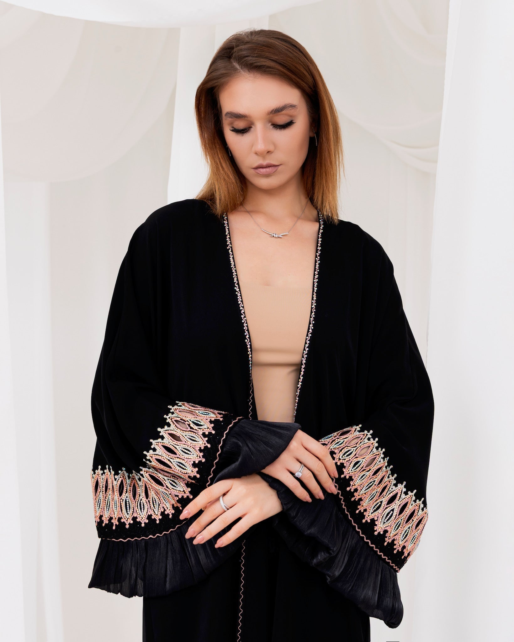 Roseate Abaya